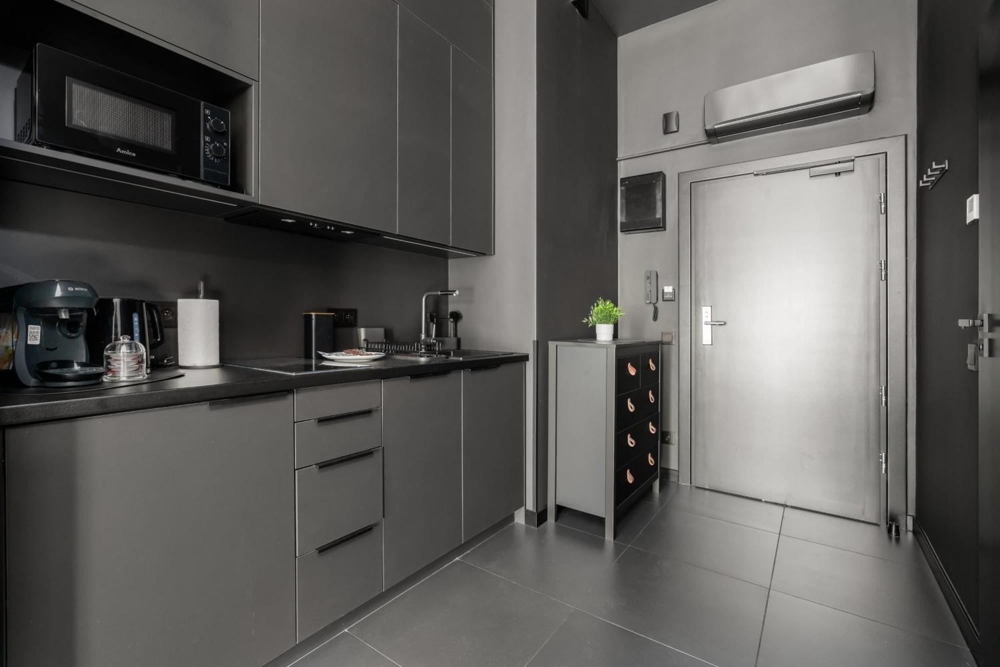 Citycenter Sauna & Fitness Apartments Podgorna By Renters Prestige Poznan Ngoại thất bức ảnh